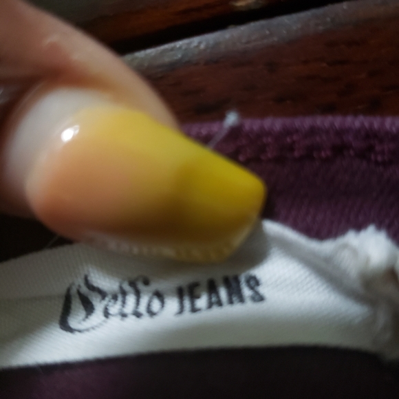 Burgundy Ripped Jeans size Juniors 5 - Picture 2 of 4